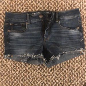 American Eagle Shorts Size 8 Shortie Super Stretch